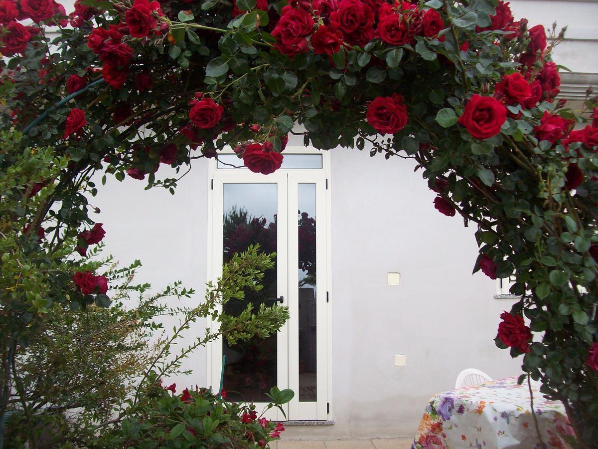 B&B Kazakova Domusnovas Exterior foto